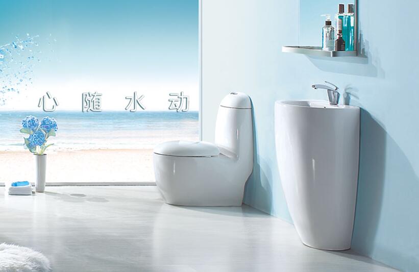 想边洗澡边看书？ 浴室改造成书房